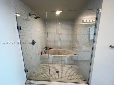 Aluguel de apartamento no Marina Blue 4005