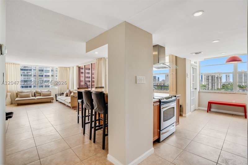 Condo for sale at Del Prado South Tower 1404