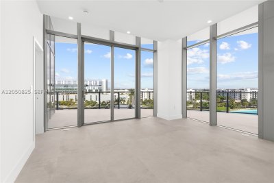 Alquiler de apartamento en One Park Tower by Turnberry 606