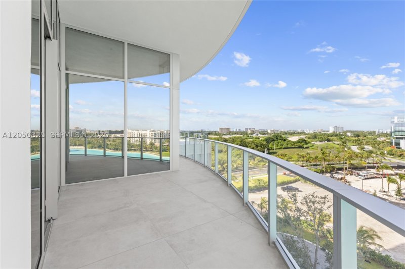 Alquiler de apartamento en One Park Tower by Turnberry 606