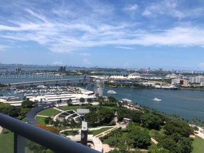Alquiler de apartamento en 50 Biscayne 2810