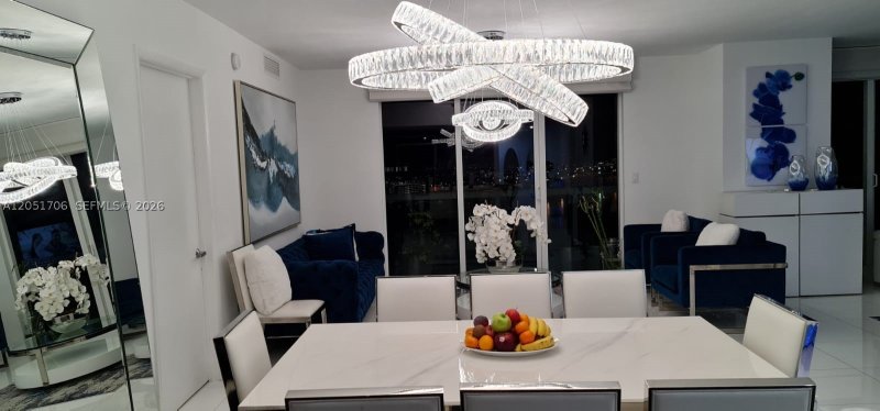 Alquiler de apartamento en 50 Biscayne 2810