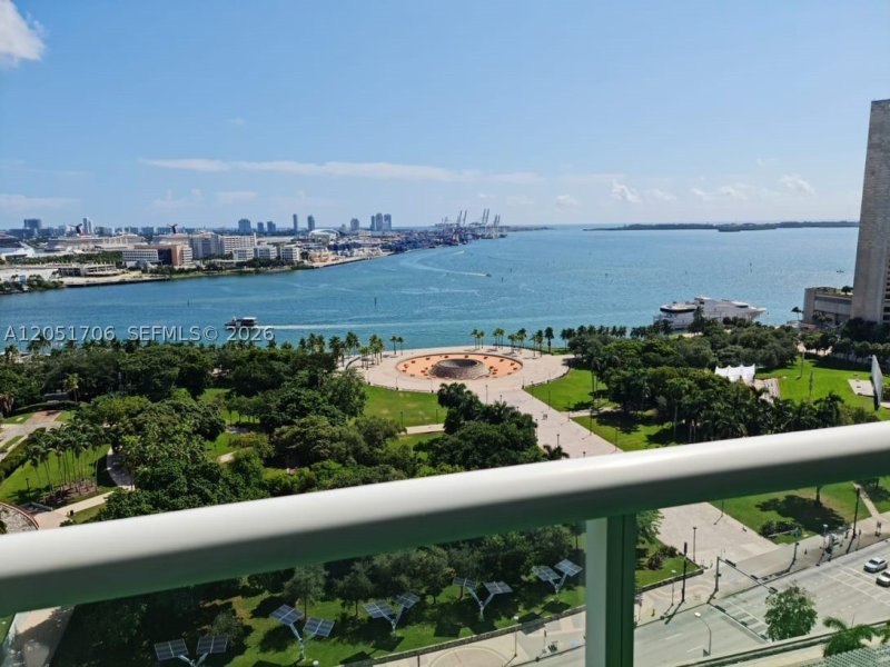 Alquiler de apartamento en 50 Biscayne 2810