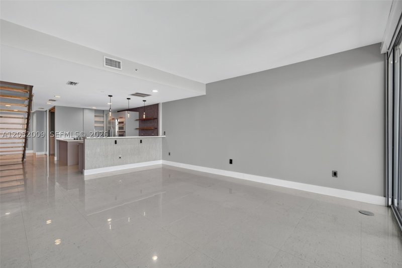 Apartment for rent at Artech 406