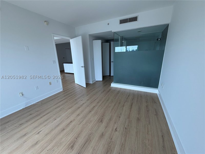 Comprar apartamento no Mint at Riverfront 5012