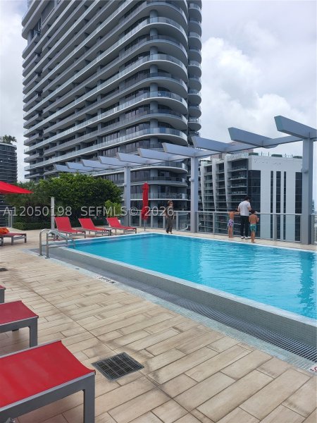 Comprar apartamento en 1100 Millecento 3707