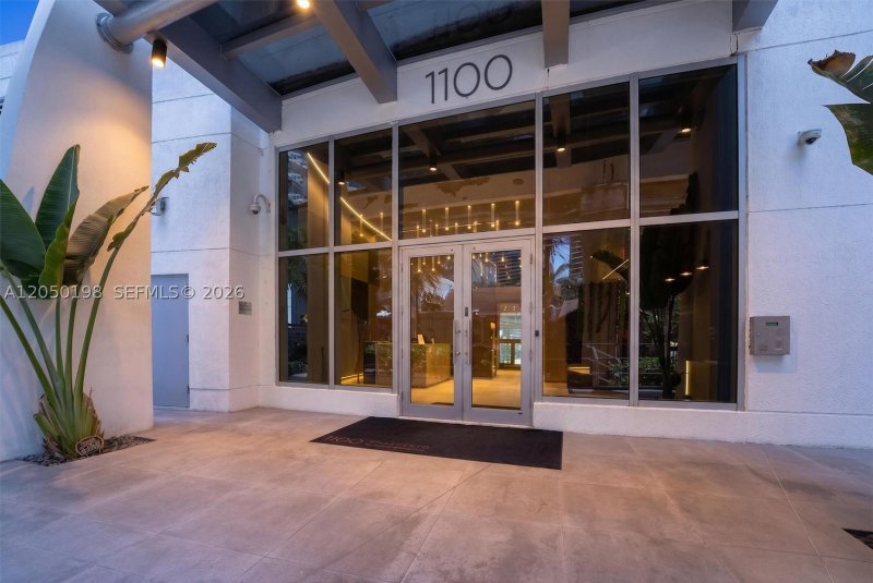 Comprar apartamento en 1100 Millecento 3707