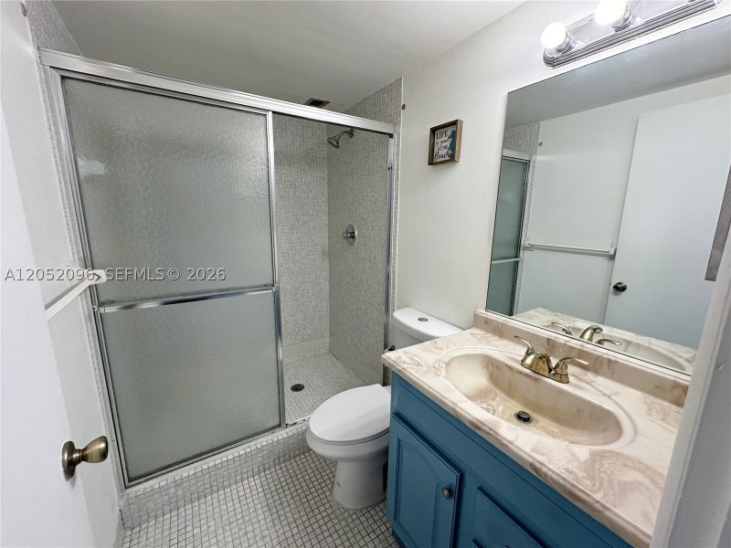 Apartment for rent at Hallmark of Hollywood 611