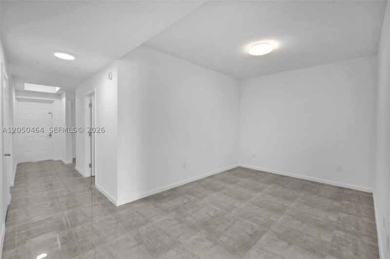 Comprar apartamento en Aventura Marina 1206