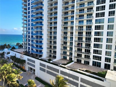 Comprar apartamento no Alexander Towers 901