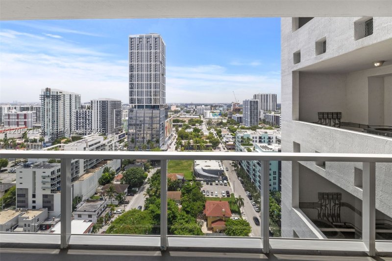 Comprar apartamento en Bay House 2202