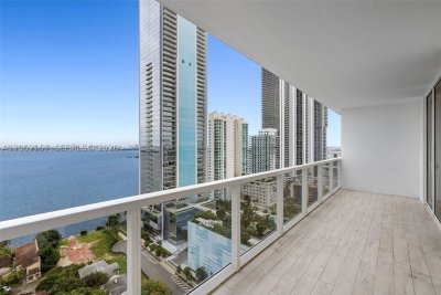 Bay House Apt #2202