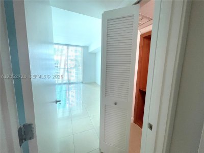 Aluguel de apartamento no Emerald Brickell 1004