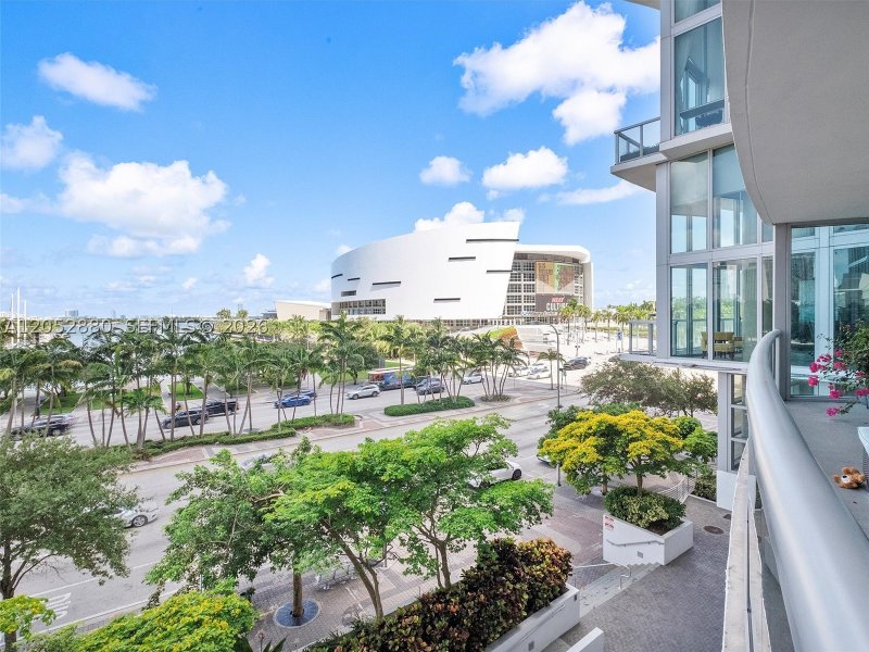 Condo for sale at Marina Blue 309