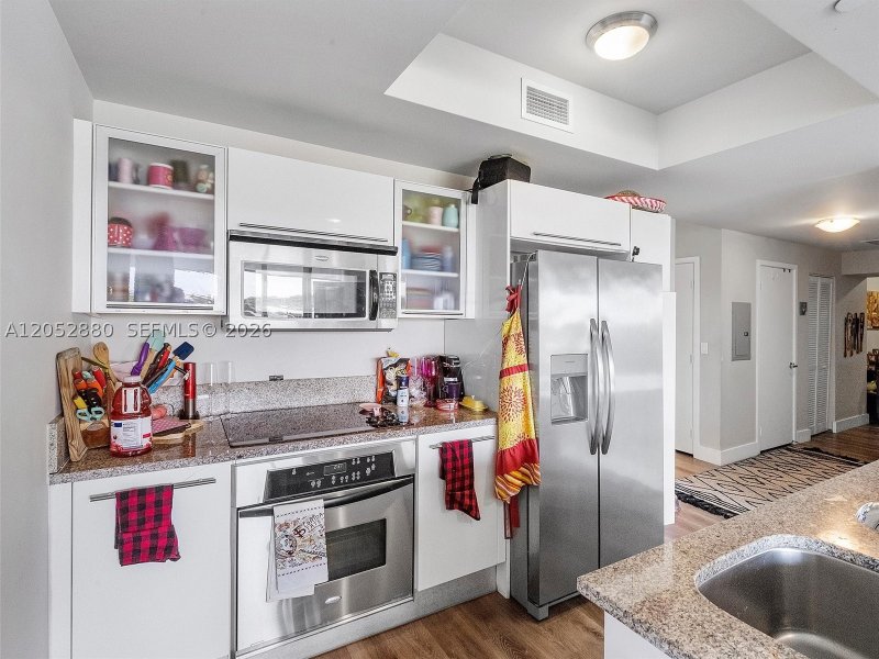 Condo for sale at Marina Blue 309