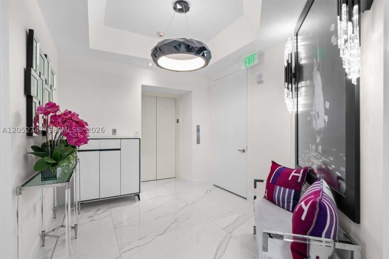Condo for sale at Turnberry Ocean Colony 1703