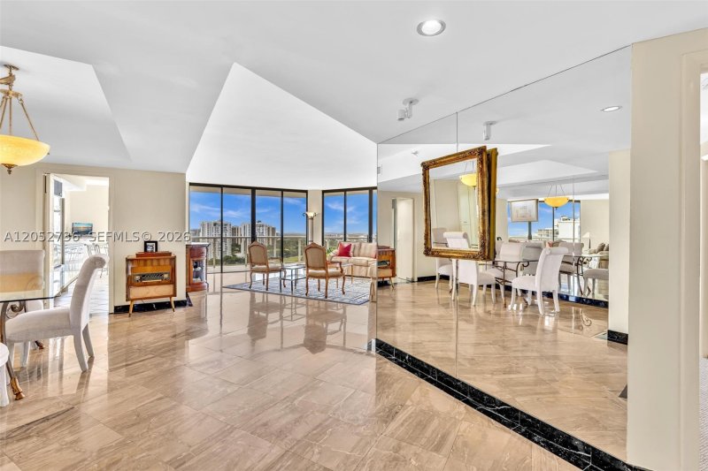 Condo for sale at Hamptons West 1907