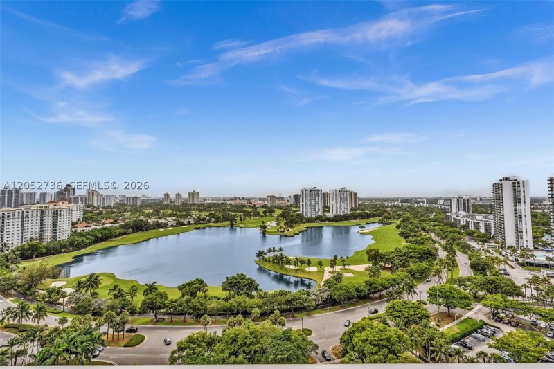 Condo for sale at Hamptons West 1907