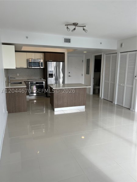 Comprar apartamento en 5252 Paseo Doral 1707
