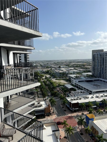 Comprar apartamento en 5252 Paseo Doral 1707