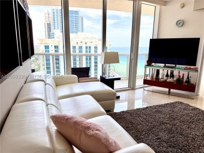 Aluguel de apartamento no Ocean Four 2502