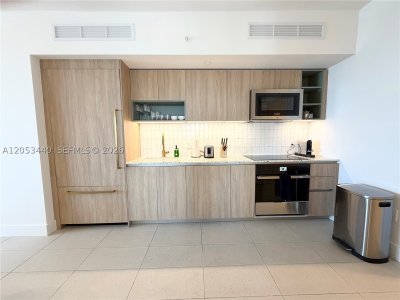 Natiivo Gale Miami Hotel & Residences Apt #3215