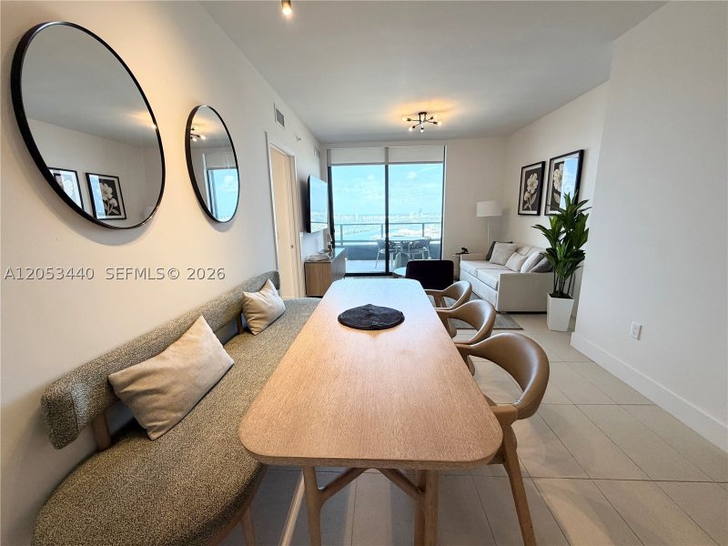 Condo for sale at Natiivo Gale Miami Hotel & Residences 3215