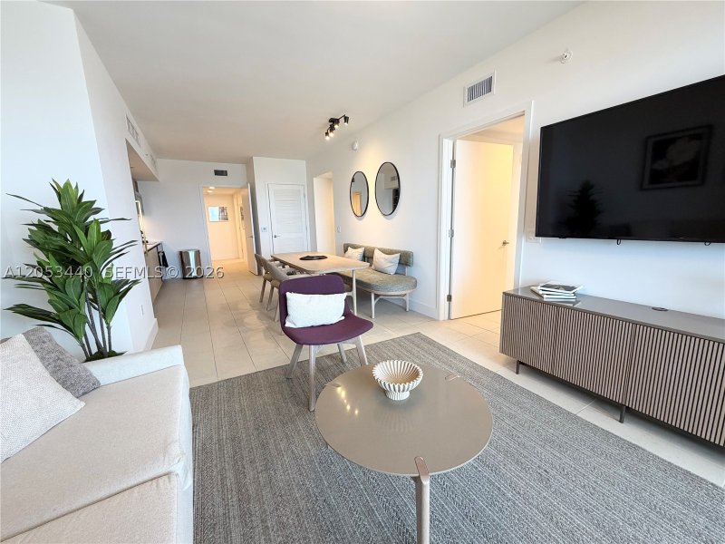 Condo for sale at Natiivo Gale Miami Hotel & Residences 3215