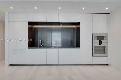 Aluguel de apartamento no Aston Martin Residences 3008W