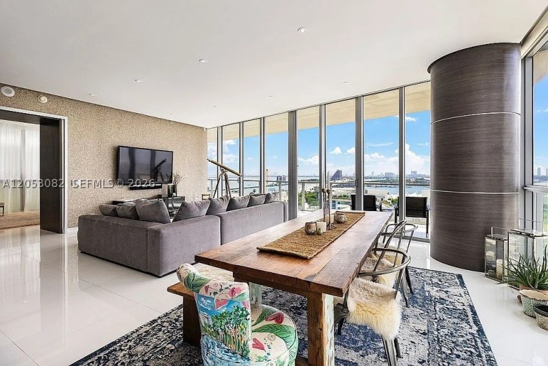 Comprar apartamento en Marquis 1501