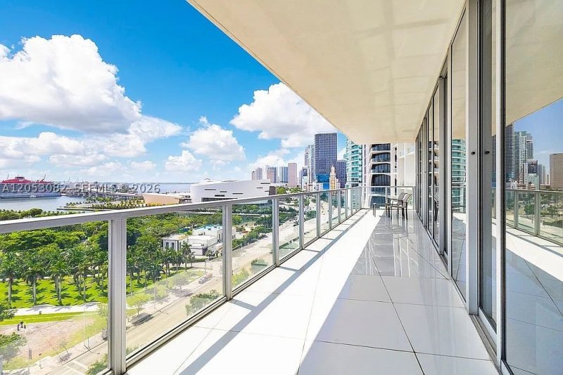 Comprar apartamento en Marquis 1501