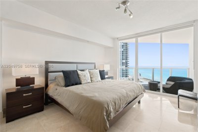 Comprar apartamento no La Perla 1604