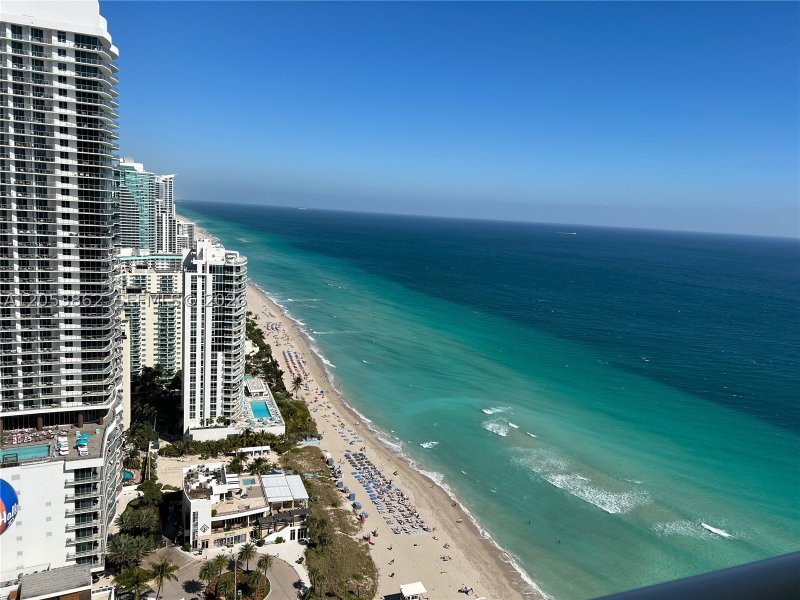 Condo for sale at Beach Club Two 3511