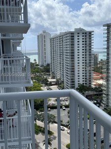 Comprar apartamento en Winston Towers 1905