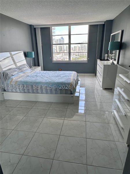 Comprar apartamento en Winston Towers 1905