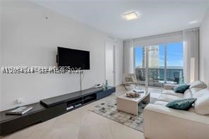 Aluguel de apartamento no Trump Royale PH5502