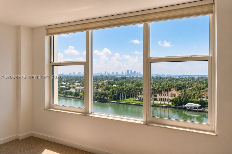 Apartment for rent at 5600 Collins 11L