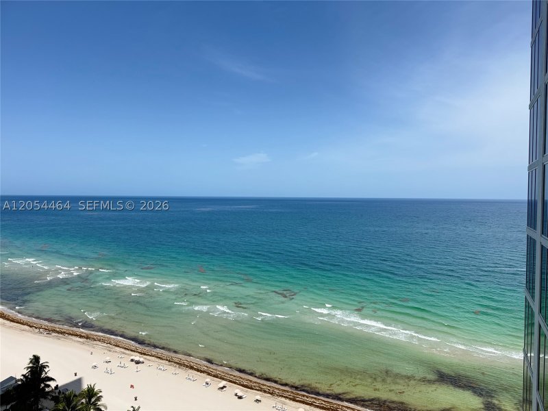 Alquiler de apartamento en Ocean Three 2502