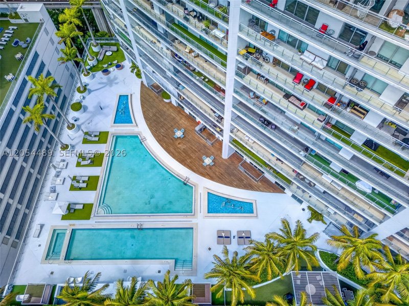 Condo for sale at The Ivy PH-12