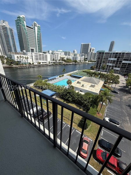Condo for sale at Towers of Oceanview South 818