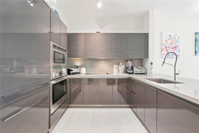 Comprar apartamento en The Bond 1607