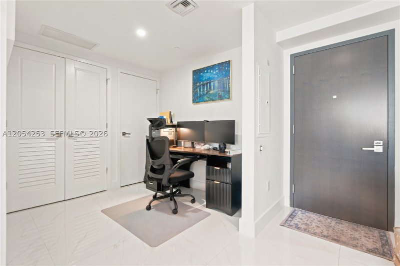 Condo for sale at The Bond 1607
