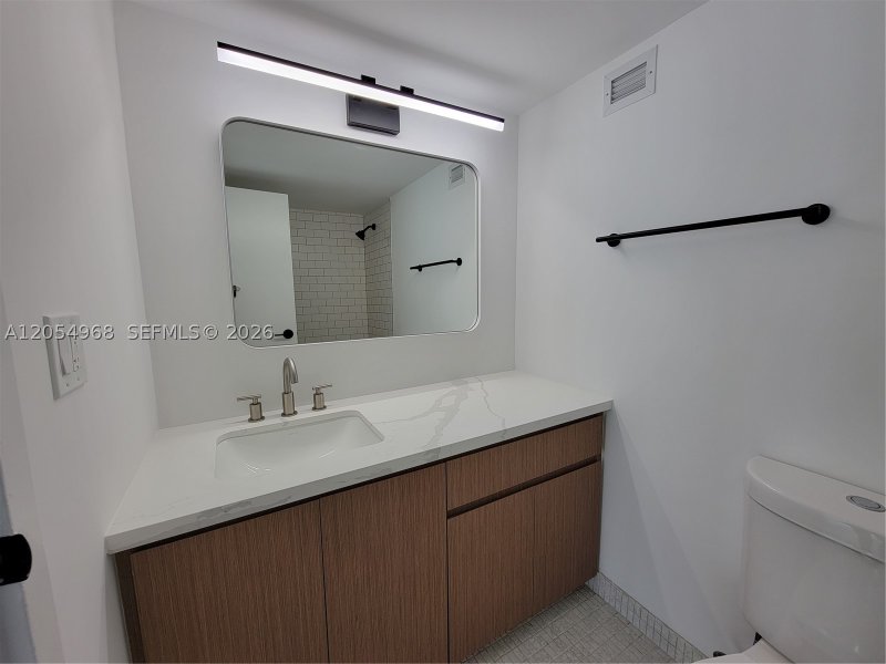 Apartment for rent at Mirasol Ocean Towers 608