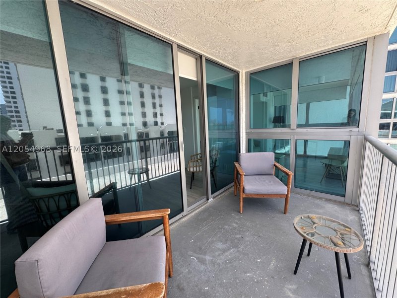 Apartment for rent at Mirasol Ocean Towers 608