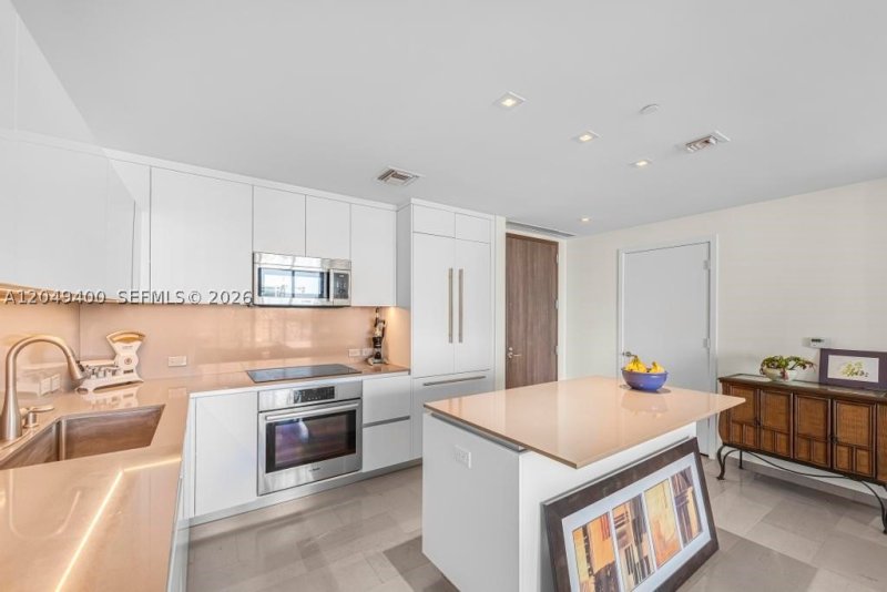 Comprar apartamento en Brickell City Centre Reach 1710