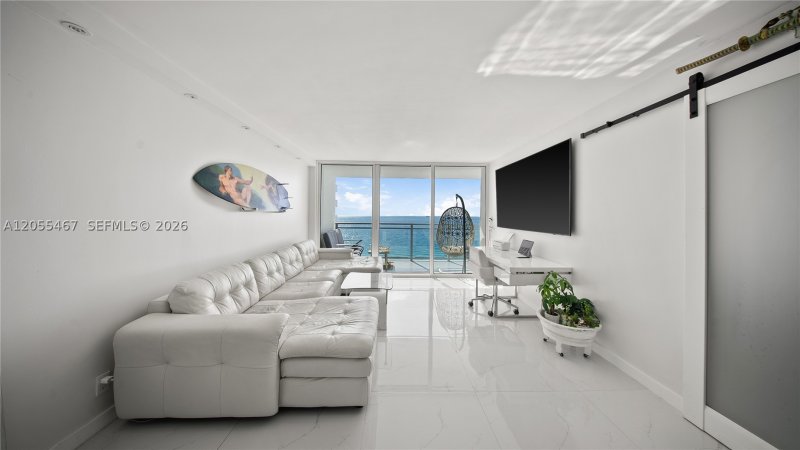 Condo for sale at Parker Plaza Estates 1716