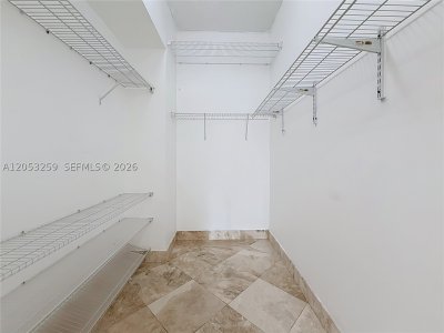 Comprar apartamento en Midtown Miami 2 H0907