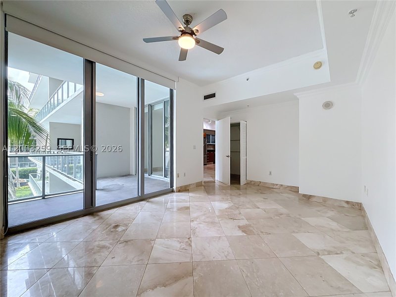 Condo for sale at Midtown Miami 2 H0907