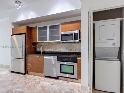 Comprar apartamento en Midtown Miami 2 H0907