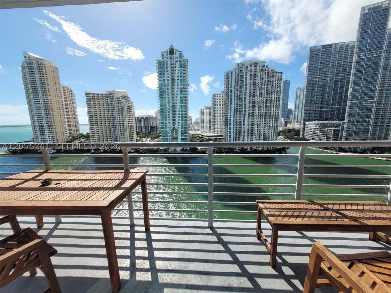 Apartment for rent at One Miami East Tower 1719